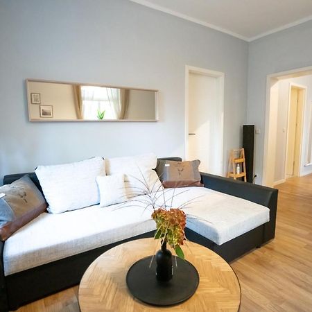 Toni Charming Apartment Im Idyllischem Villenviertel Mit Netflix เดรสเดน ภายนอก รูปภาพ